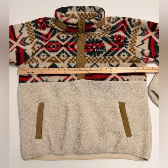 Columbia‎ Fleece with Geometric Design - Picture 8 of 9
